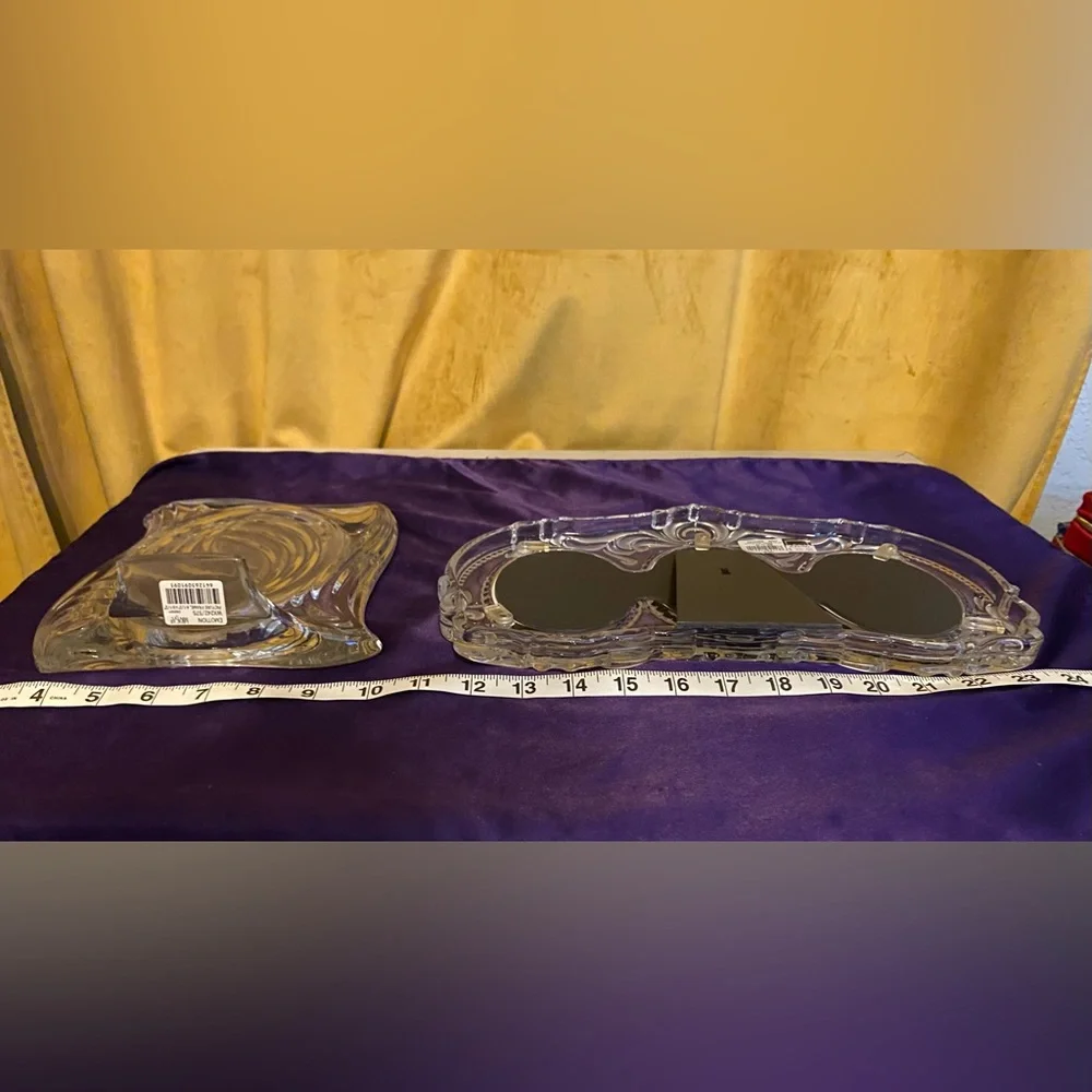 2 Elegant Mikasa Vintage picture frames PERFECT No cracks chips or flaws 😍😍😍 - Picture 5 of 11